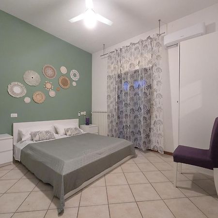 As Easy Apartment Assisi Bagian luar foto