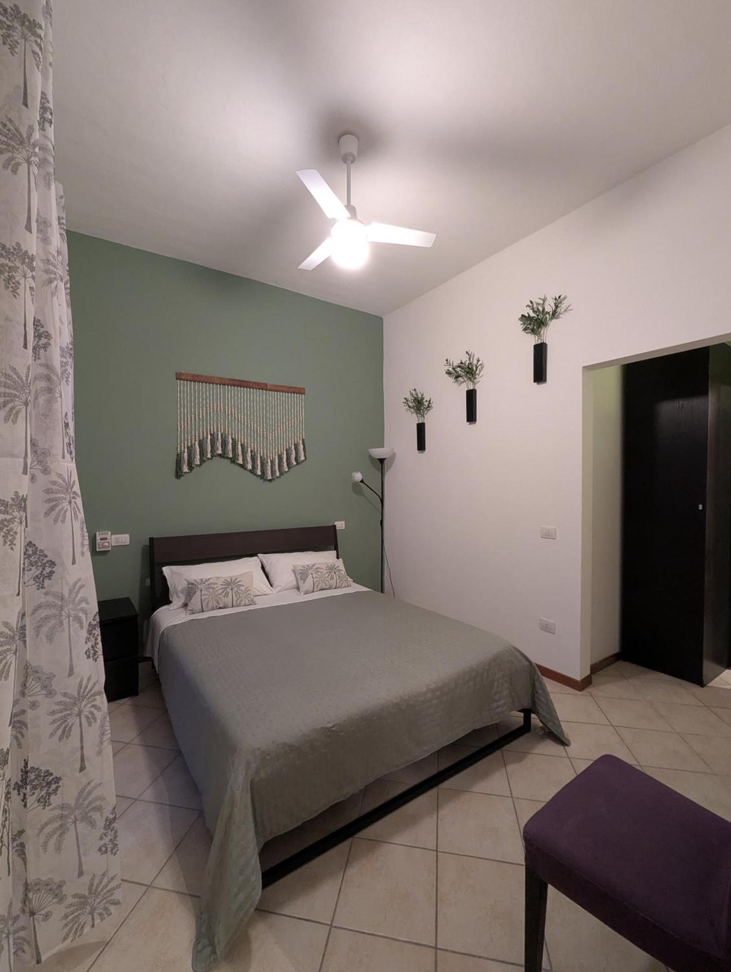 As Easy Apartment Assisi Bagian luar foto