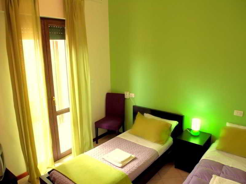 As Easy Apartment Assisi Bagian luar foto