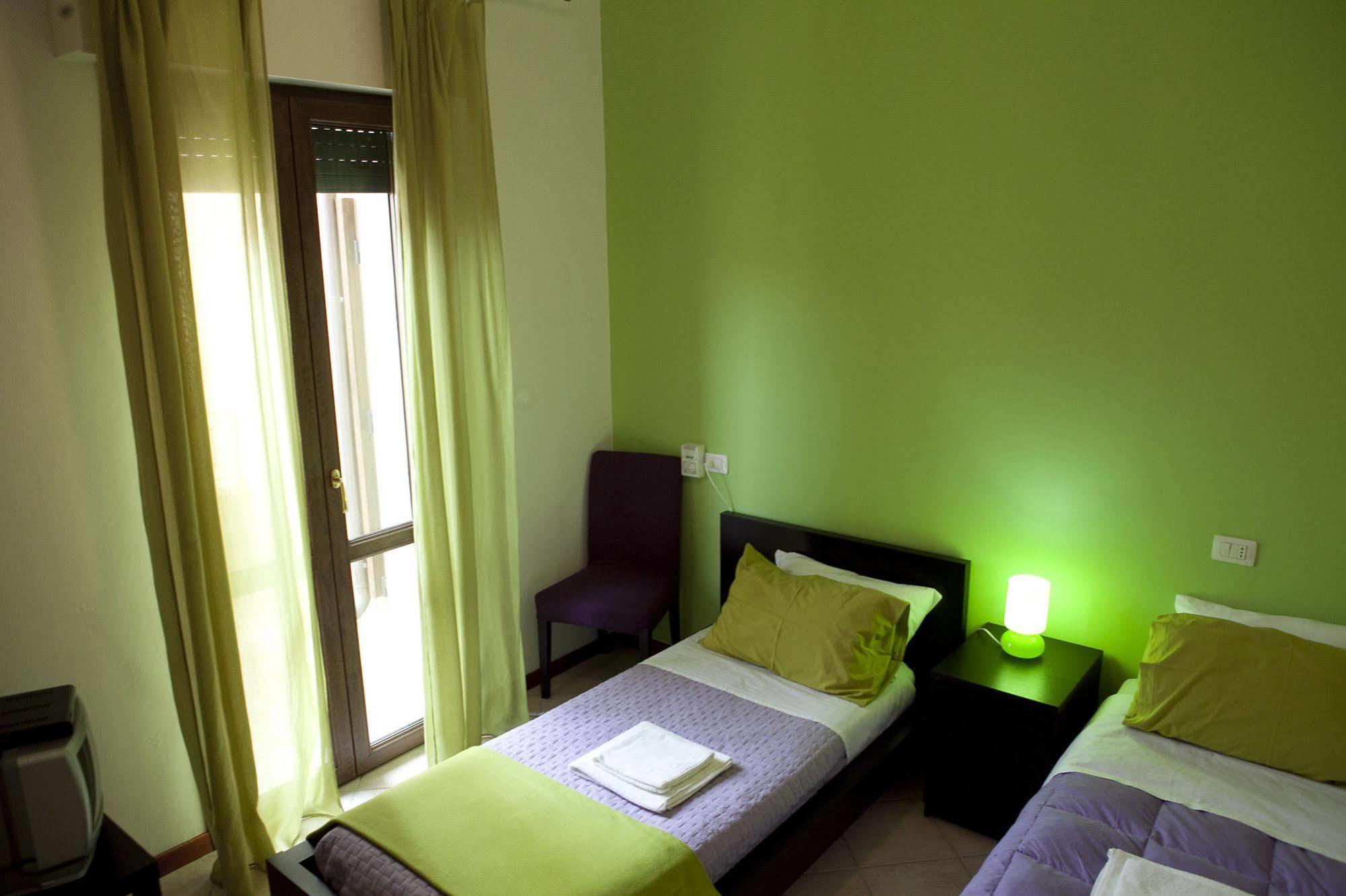 As Easy Apartment Assisi Bagian luar foto